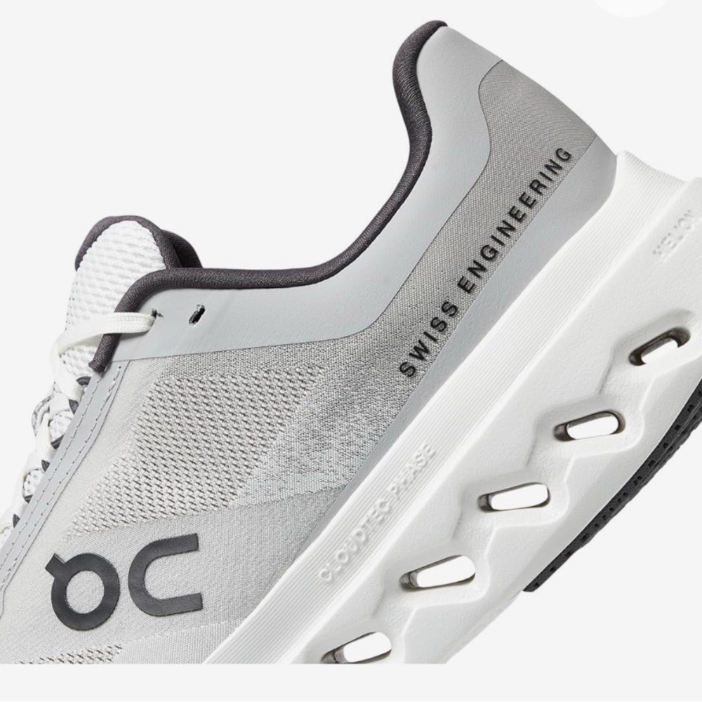 On Running Men's Gray Running Shoes